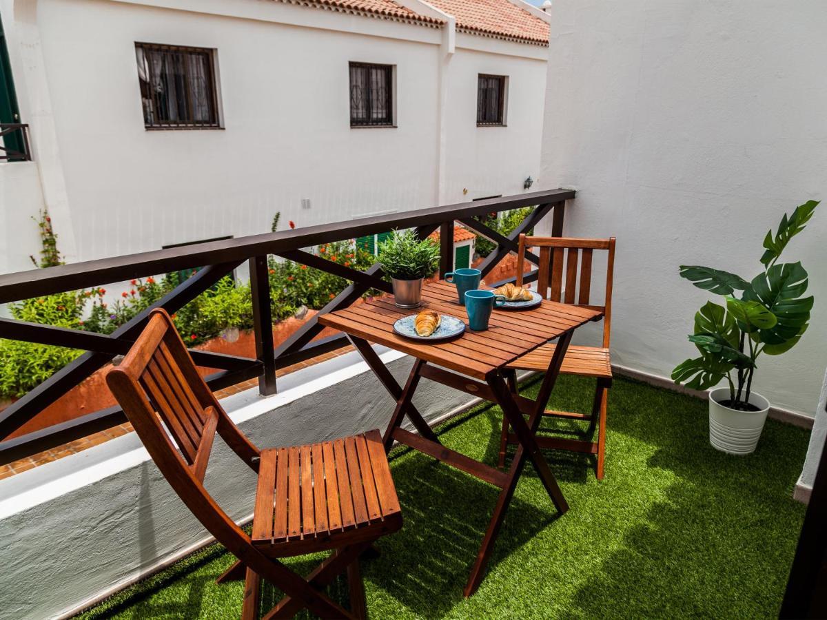 Blue Waters Apartment With Heated Pool Costa Del Silencio Exterior photo